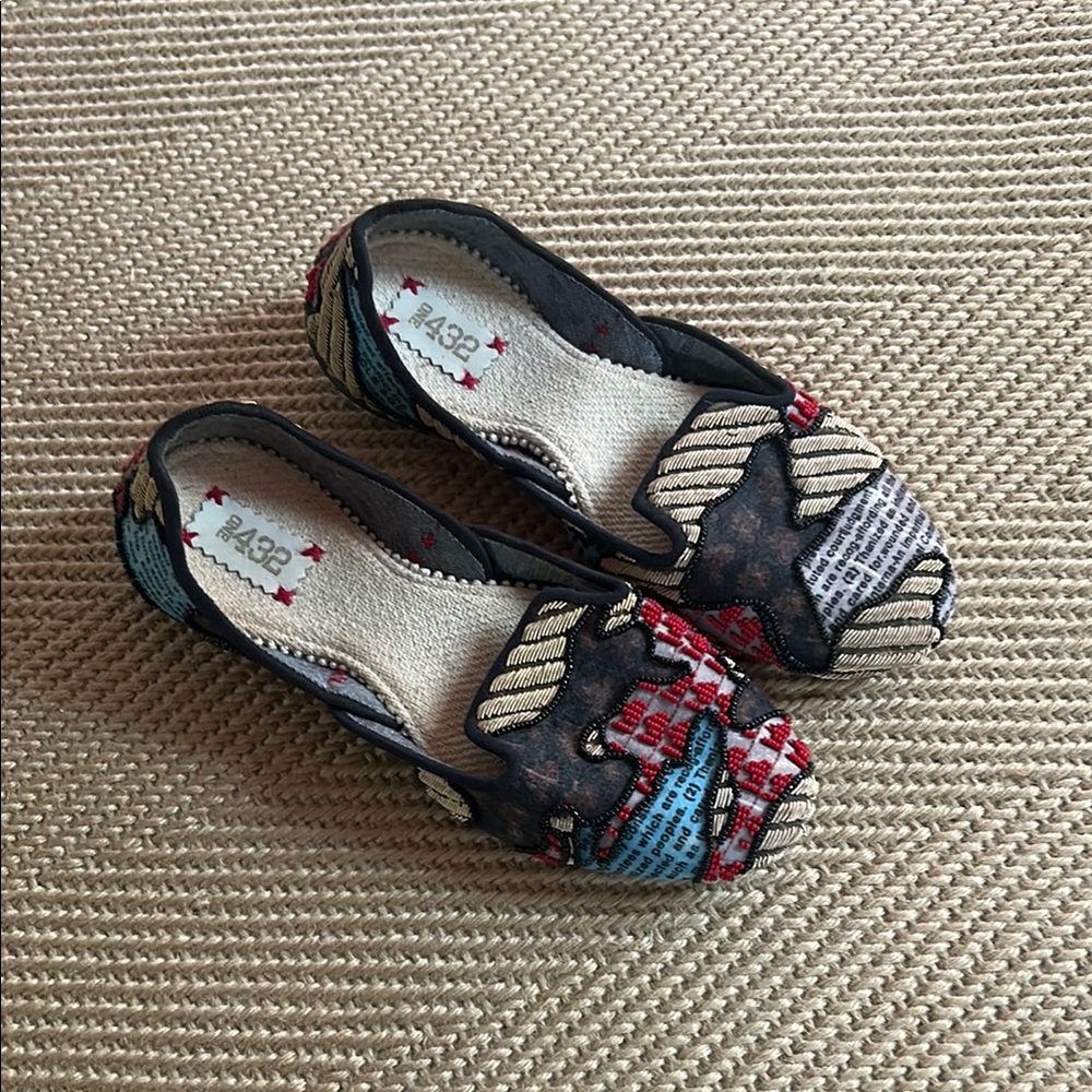Black and Red Flats with Decorative Bow